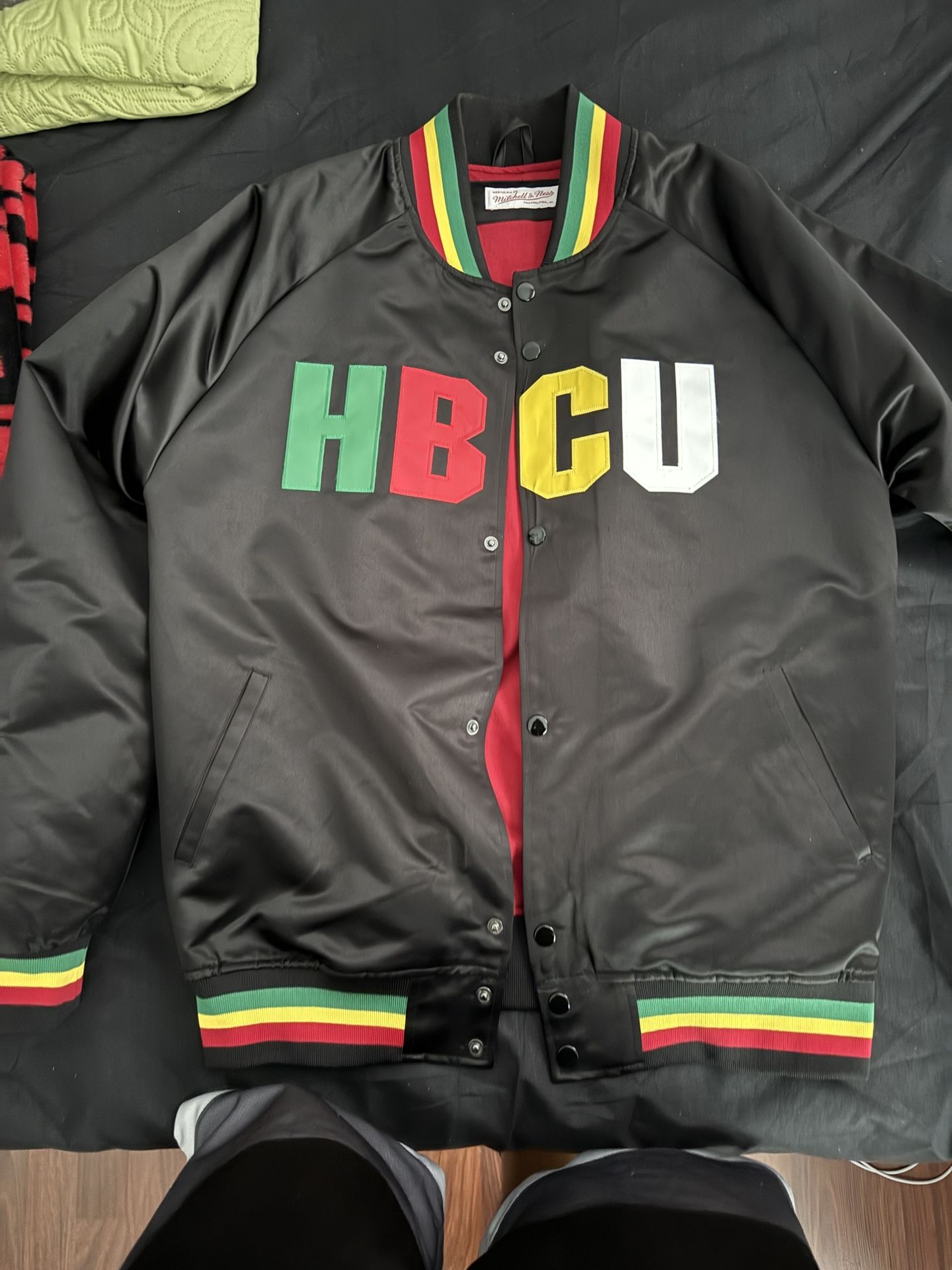 📍 Mitchell & Ness HBCU Bomber Jacket – Size M – $75 OBO