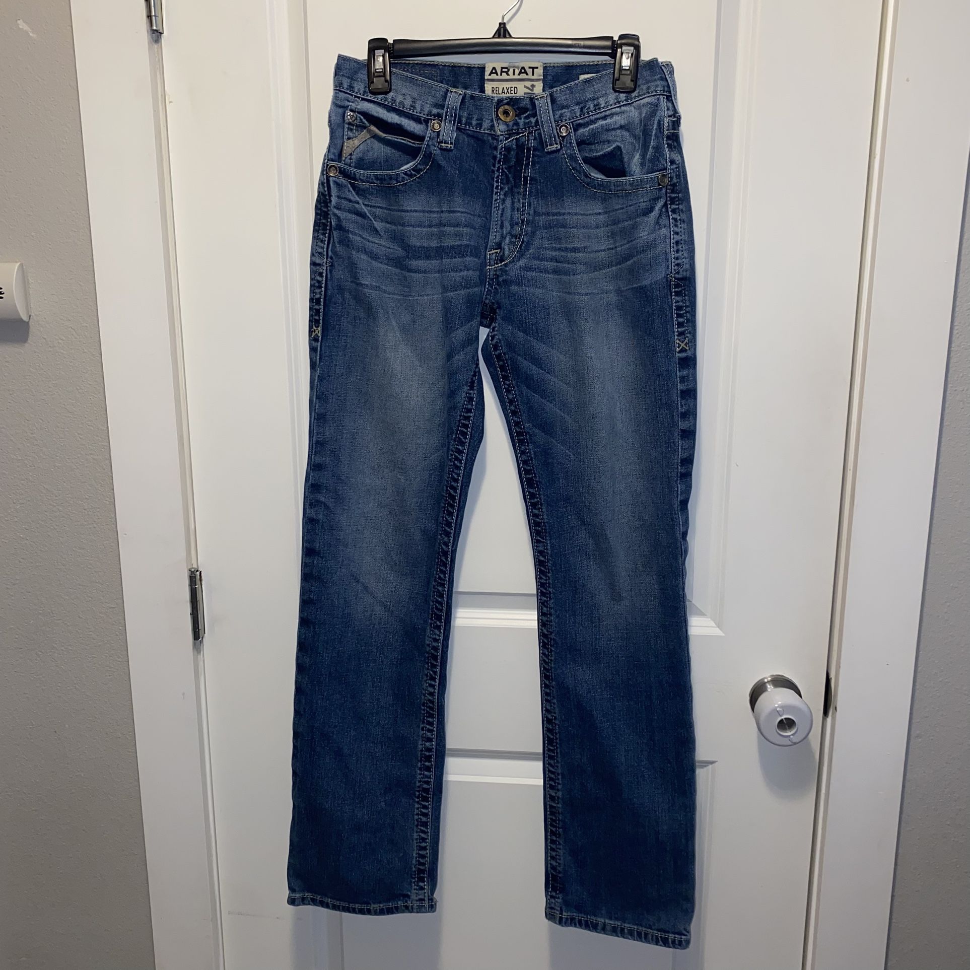 Ariat M2 Jeans Men size 29x32 Blue M2 RELAXED STRAIGHT LEG Traditional Thick Whiskered Must Pick Up