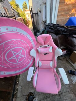 Gaming chair