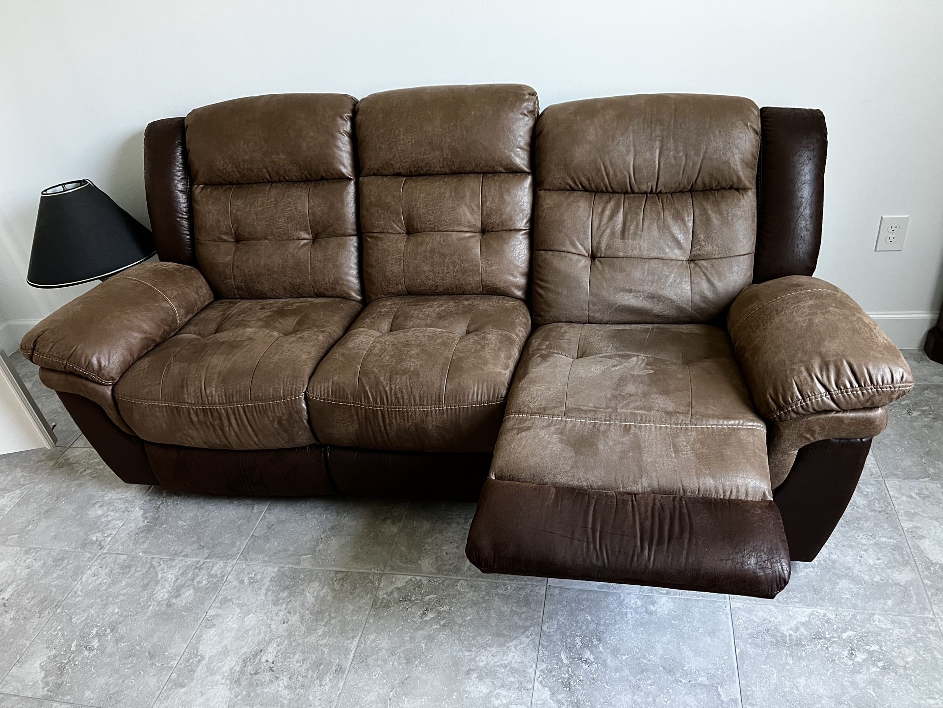 Reclining Sofa