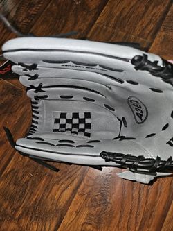 Wilson Slowpitch Glove 13+ Years