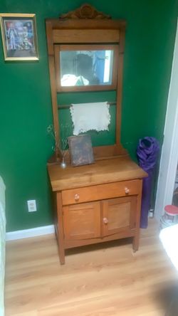 Antique washstand oak