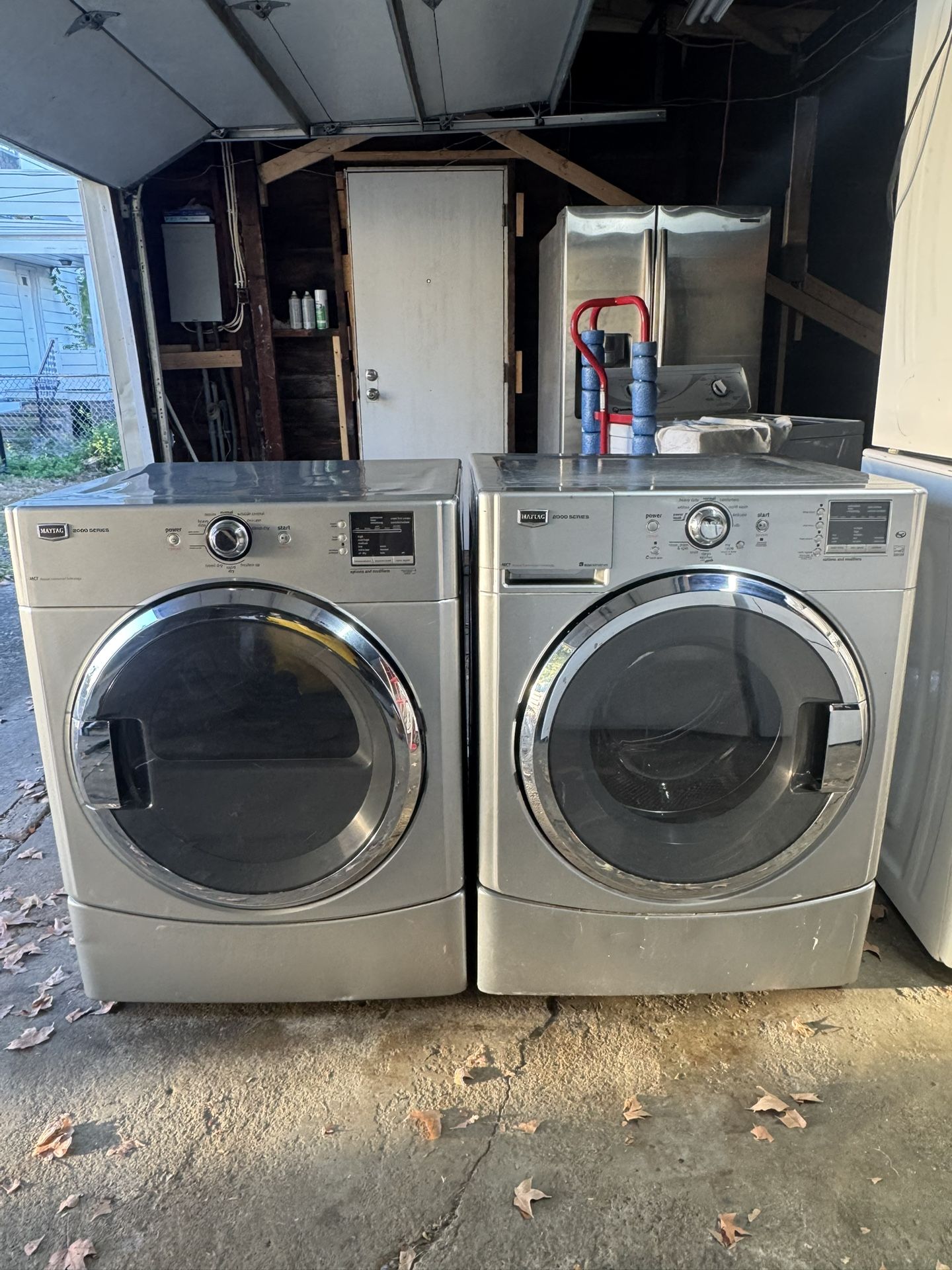 Whirlpool Washer & Electric Dryer