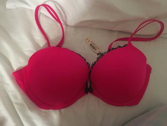 Victorias secret very sexy push up 36D