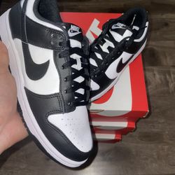 Nike Dunk Low Panda 