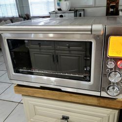 Breville Smart Countertop Toaster Oven. Good Condition. 
