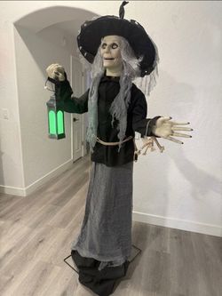 7 FT Wicked Woods Animated LED App Controlled Lethal Lily