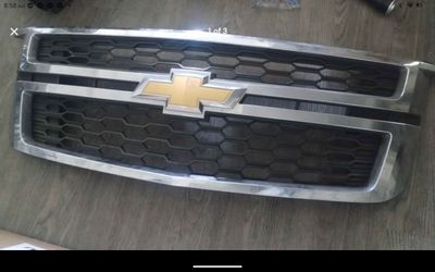 Chevy Tahoe & Suburban Upper Front Grille 2015 to 2020