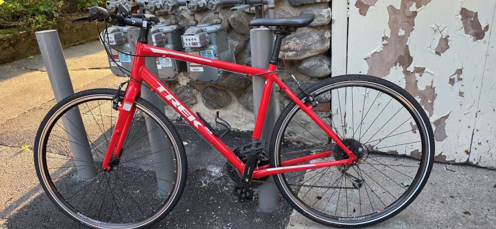 Trek FX3 Bike (Hybrid Bike)