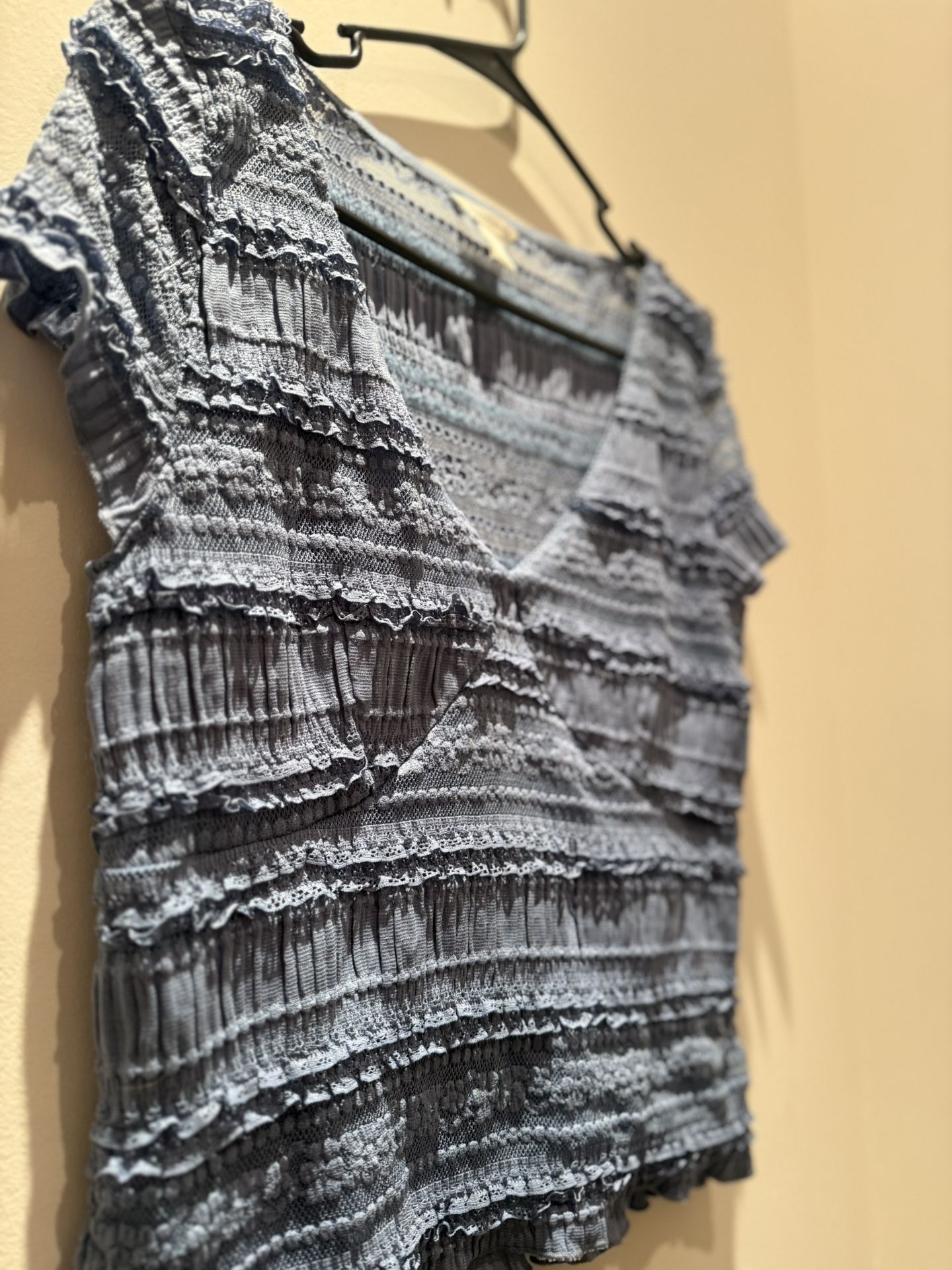 Aeropostale Blue Ruffled Woman’s Blouse 