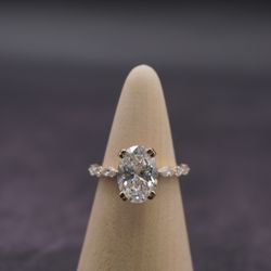 Oval Shape Lab Diamond Bridal Ring – 14K Gold | 4.05 CTW (LAB)
