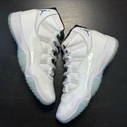 Jordan 11 Legend Blue