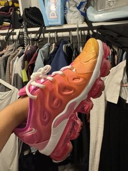 Women’s Vapormax Summer Sunset