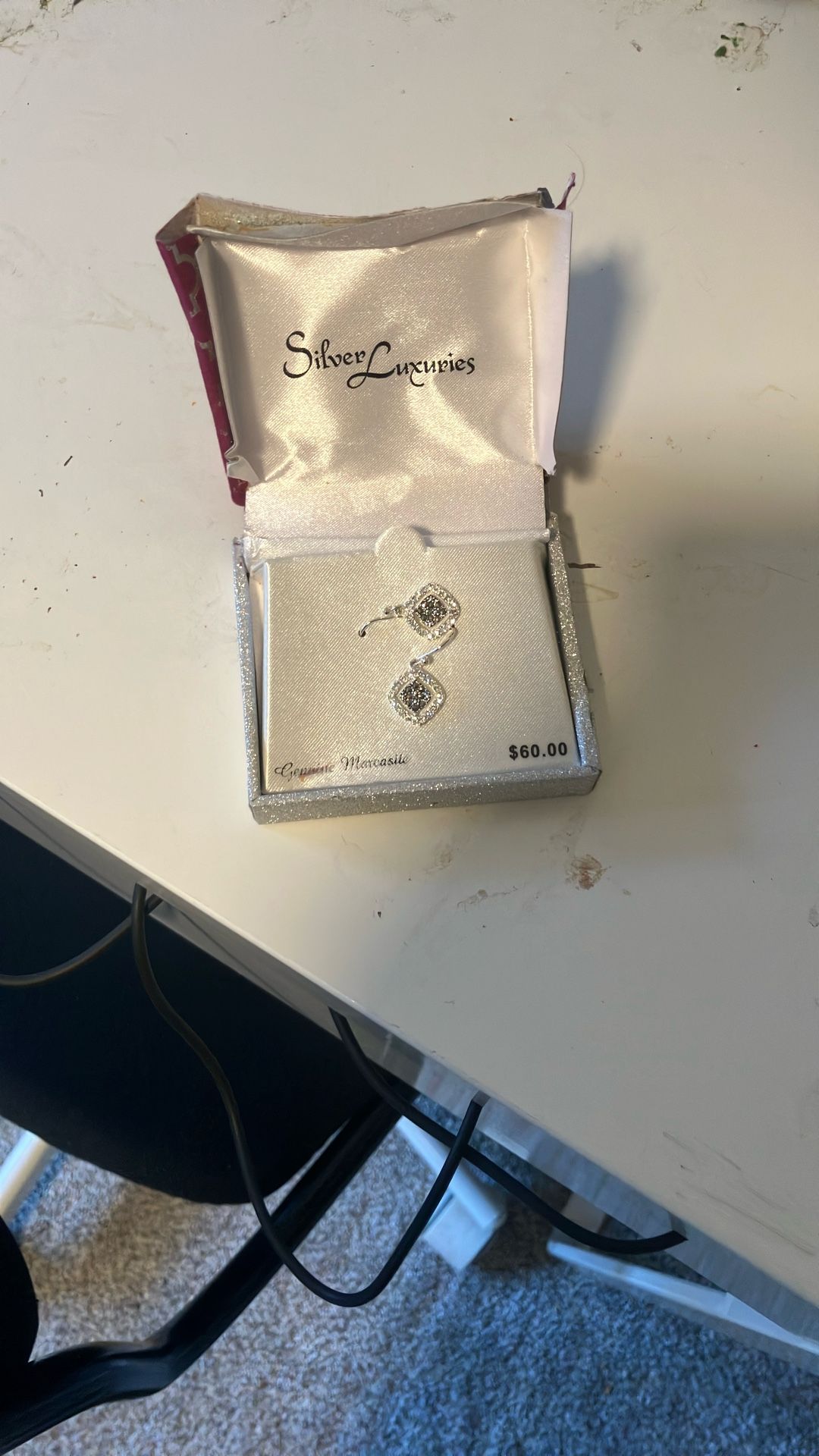 Silver Luxuries Earrings