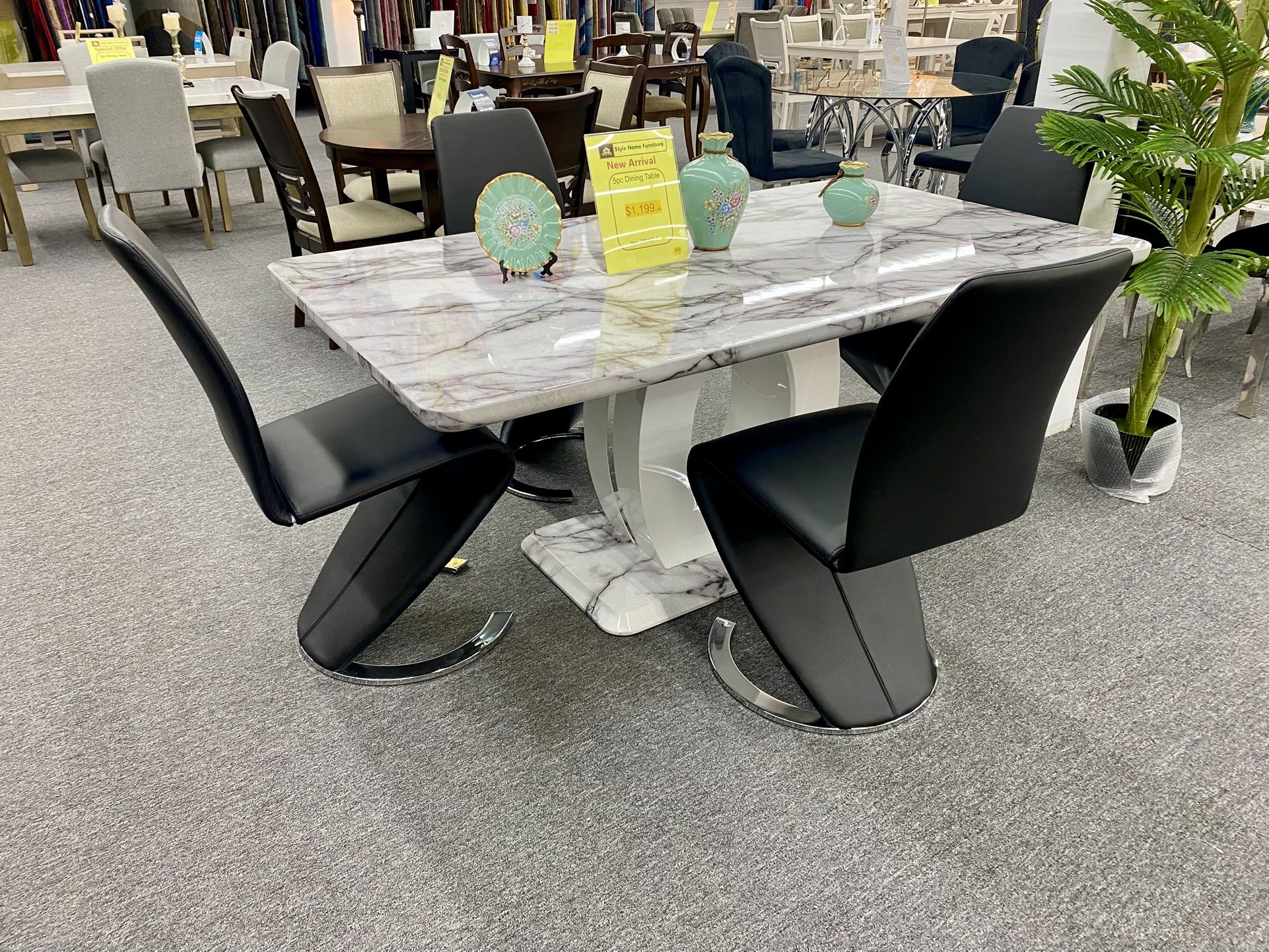 5pc Dinning Table Set $1,199