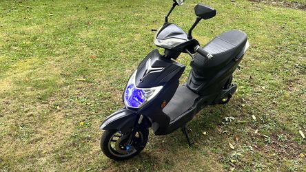 2024 electric moped scooter bike