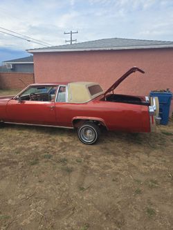 1983 Cadillac coupe on hydraulics