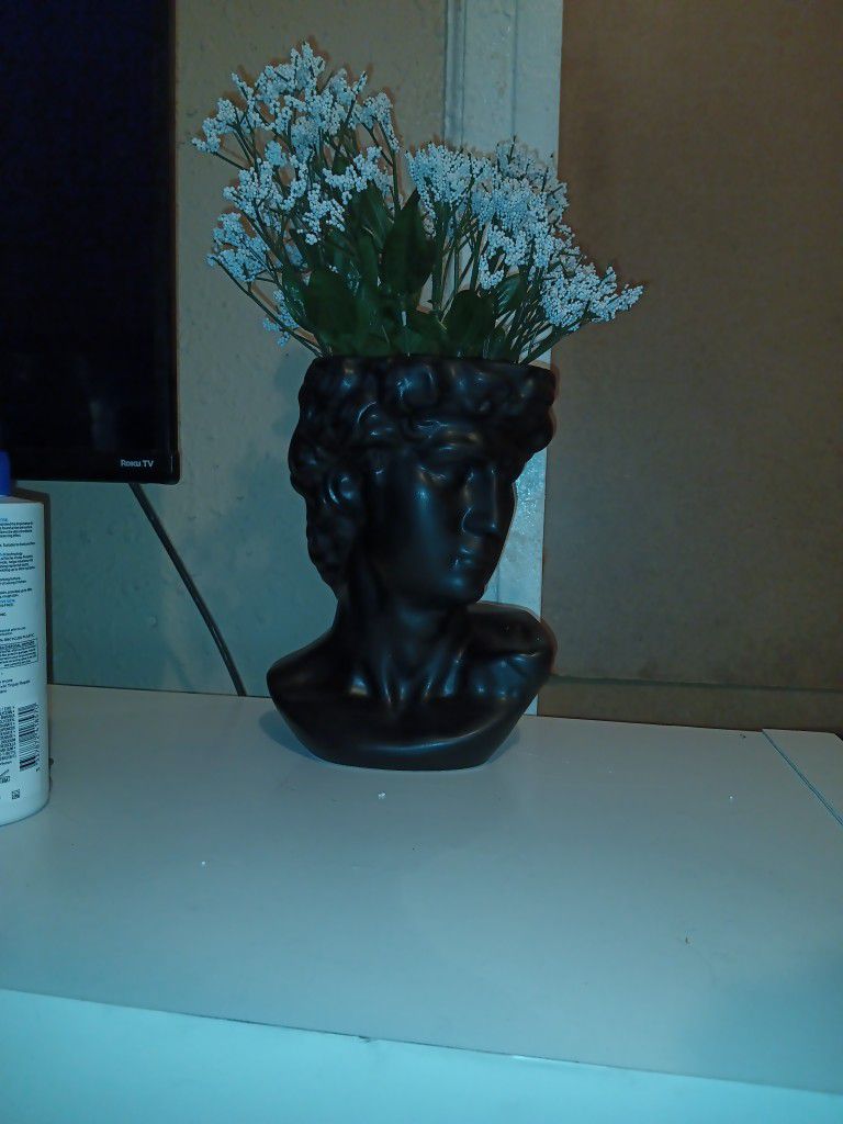 Head Vase 