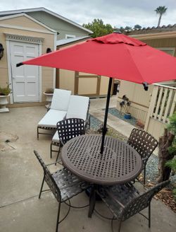Lounge Chair $39