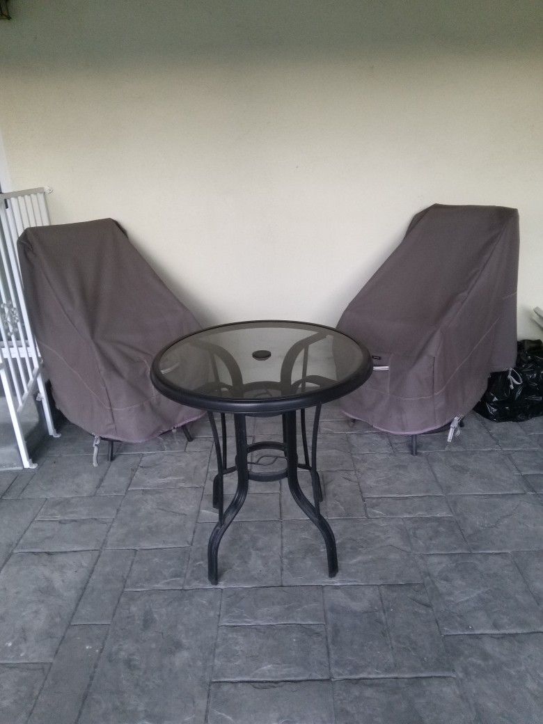 Hampton Bay Statesville 3 Piece High Bistro Set With Larger Table