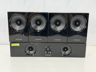 #452 Samsung Compact Surround Speaker System. PS-EC2-1 Center / 4 PS-ES3-1 Black
