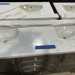 60” Bathroom Vanity in Gray , double sink soft close solid wood with vanity top in white  $949  Luke’s liquidations warehouse Address:  2434 N Forsyth