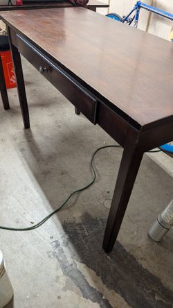 Furniture/Desk/Table/Side Table