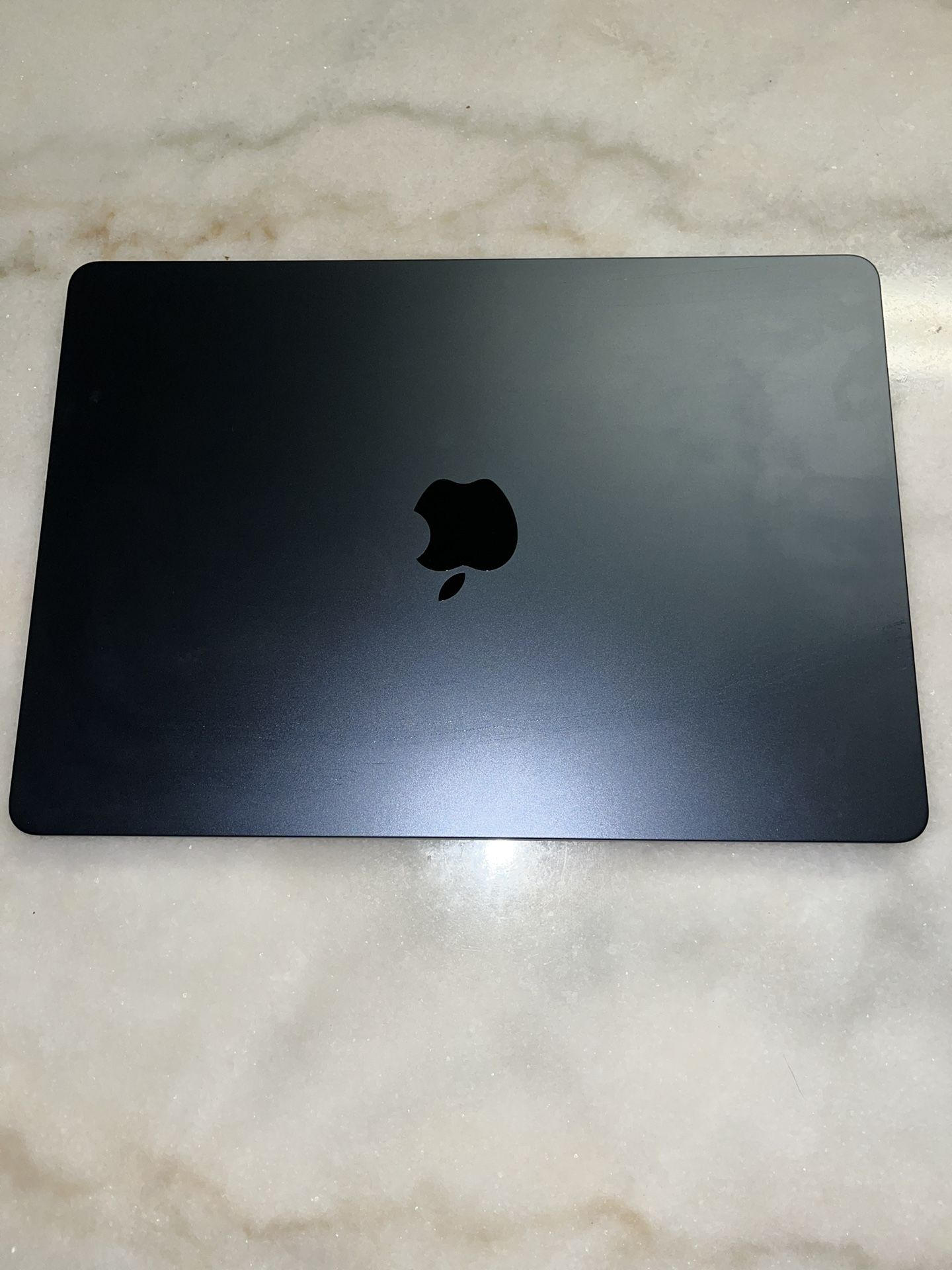 MacBook Air 2022 M2 16gb Memory