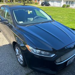Ford Fiesta SE