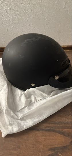 Motorcycle helmet