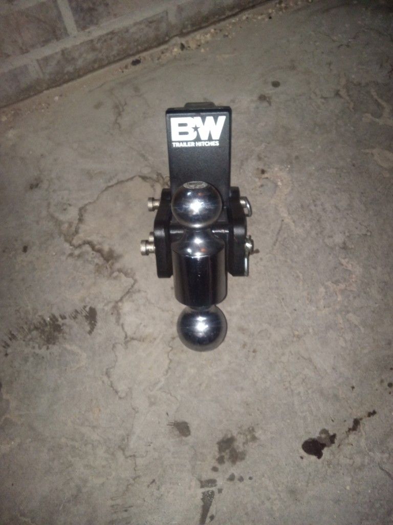 B&W DROP HITCH