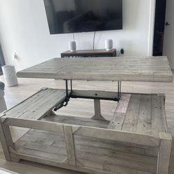 Extendable Coffee Table 