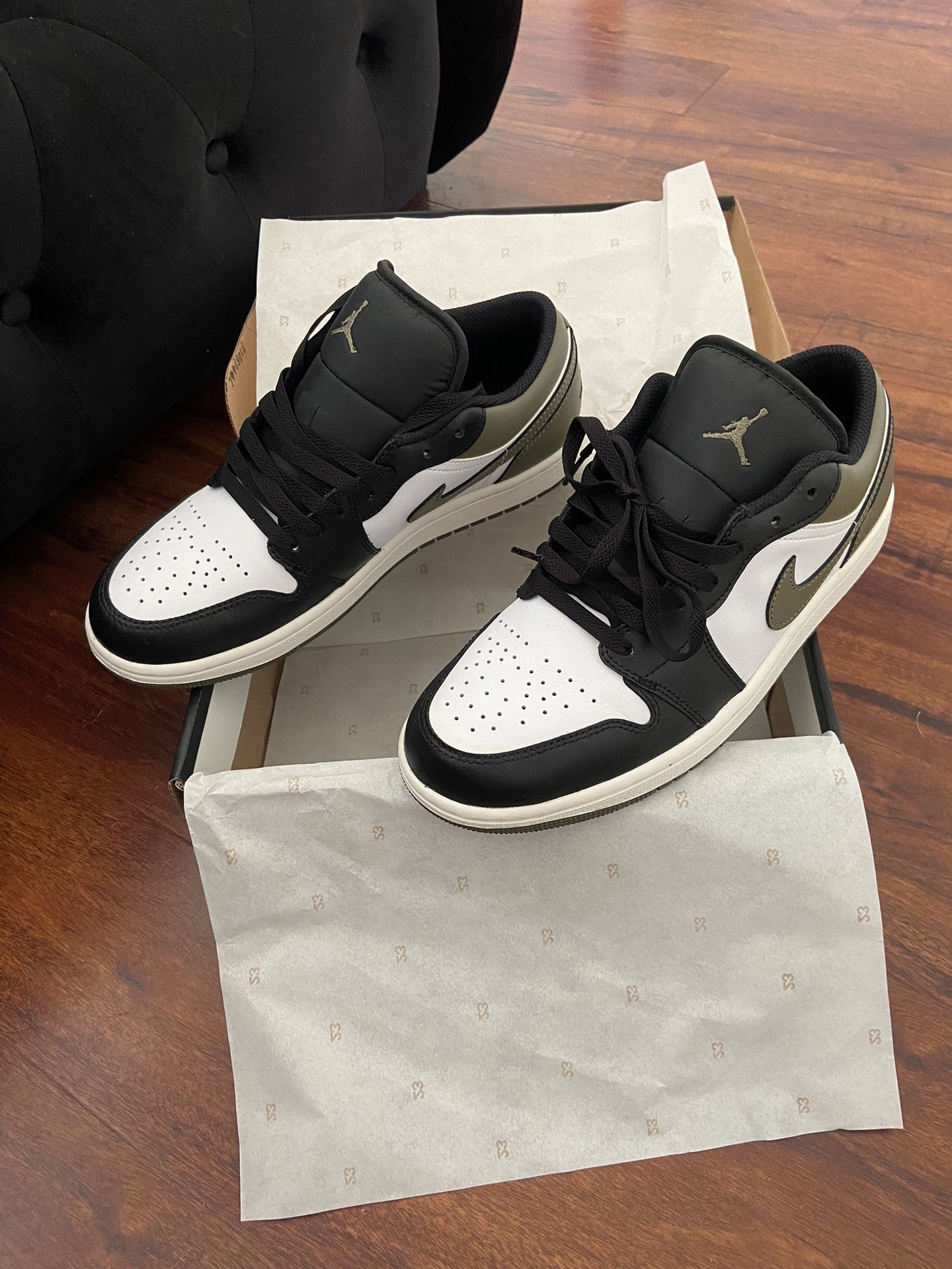 Air Jordan 1 Low Black White Olive Green