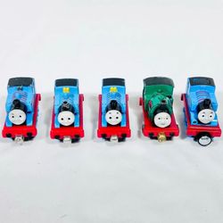 Thomas the Train & Friends Lot of 5 Figures Metal Plastic Railway Engines Carts 