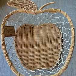 Apple Shaped Basket 