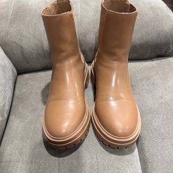Brown Boots 