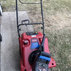 Toro Power Clear Snowblower