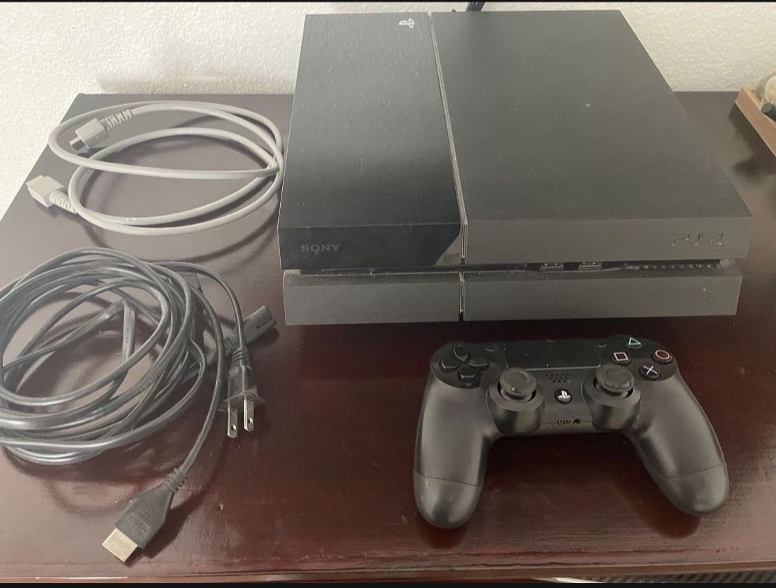PS4 Excellent Condition