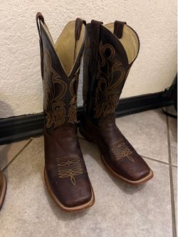Men’s Boots Size 29