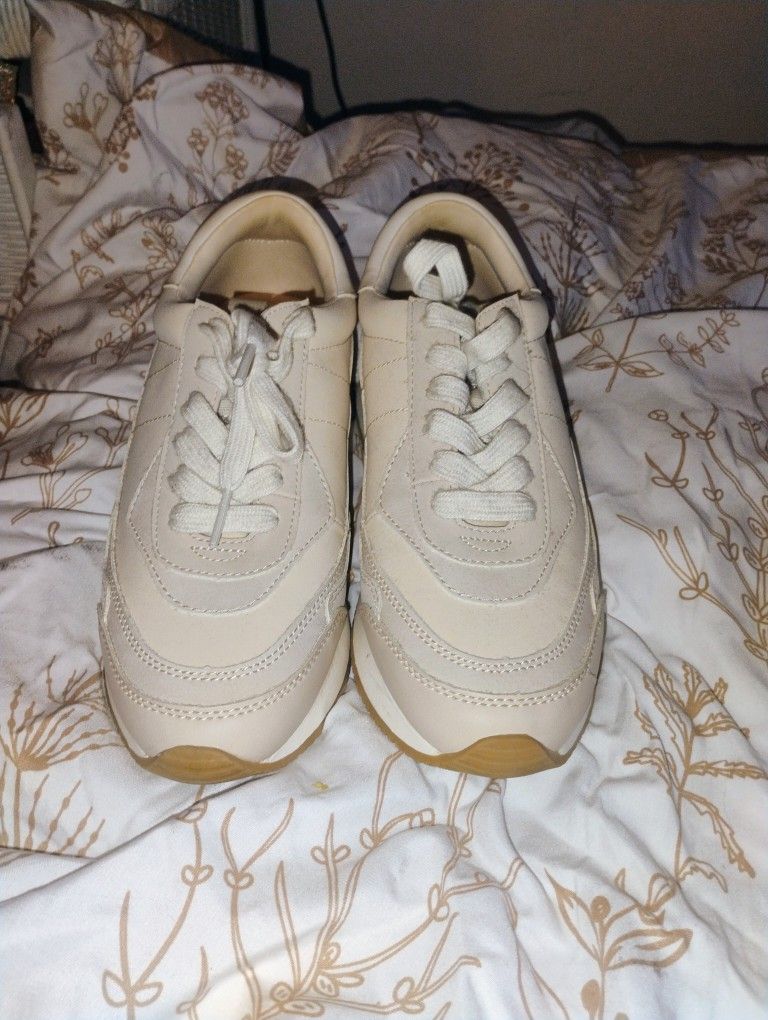 Women's Sneakers