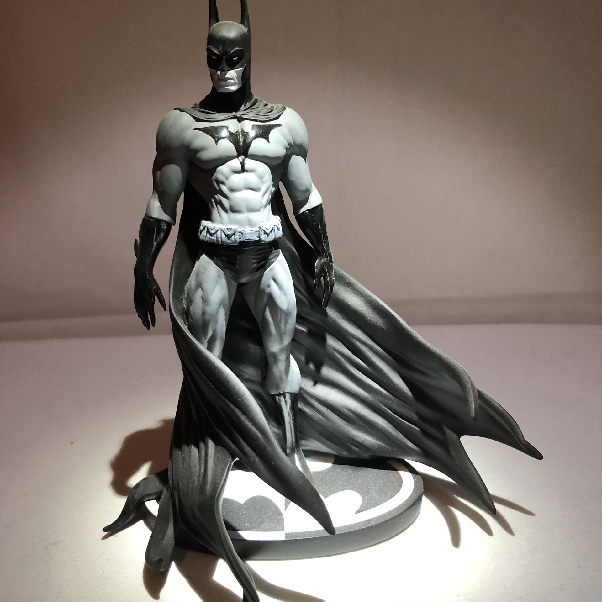 DC Collectibles Batman: Black and White: Batman by Michael Turner Statue