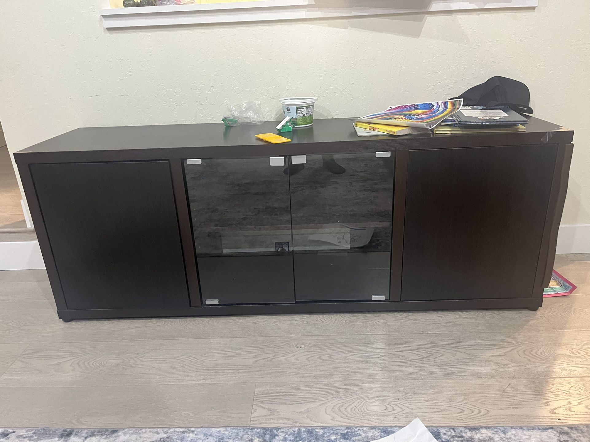 Tv stand With Shelves 