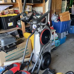 Bowflex Max Trainer M5