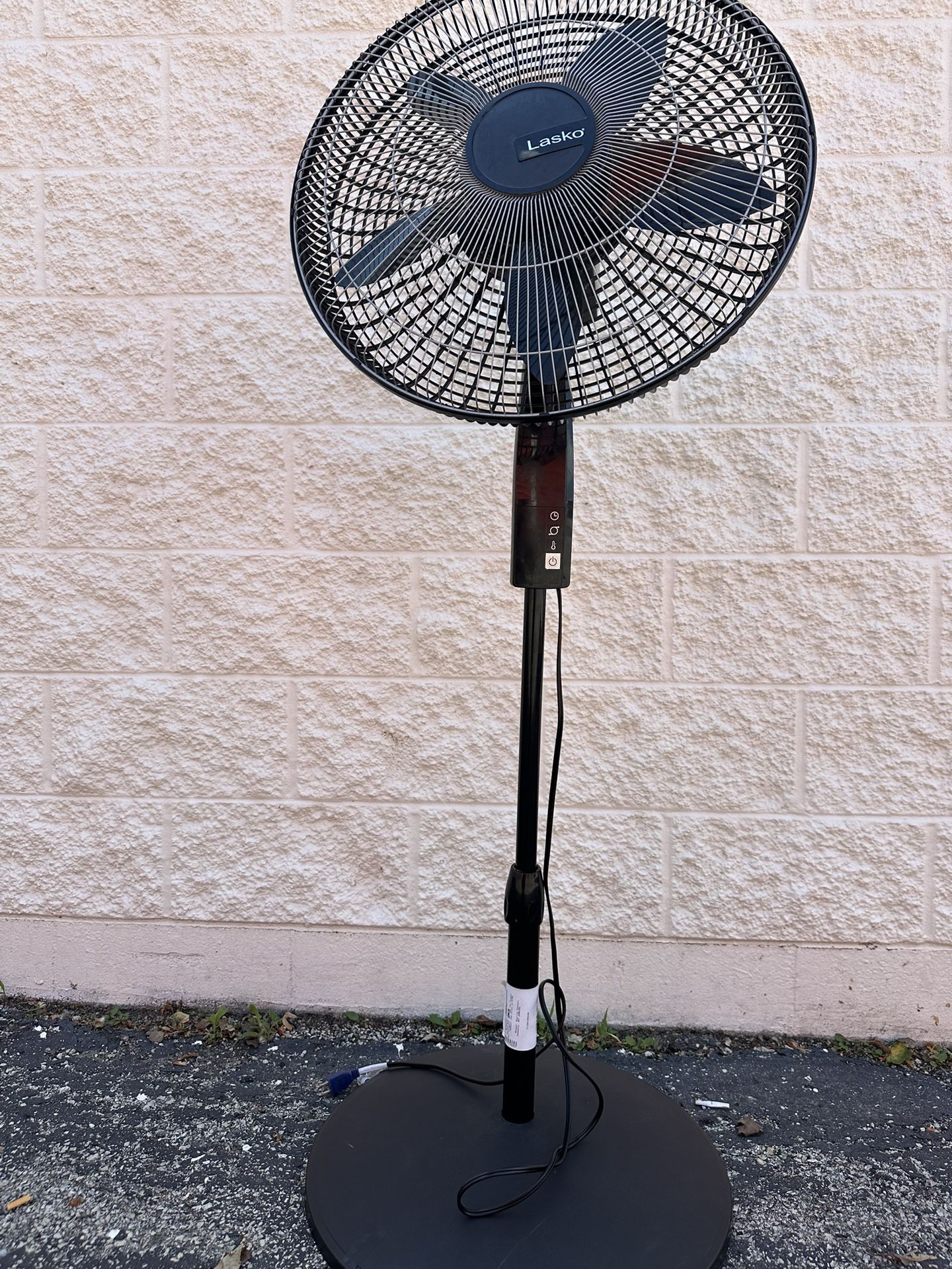 Lasko WhisperForce 18" Eco Quiet DC Pedestal Fan with Remote Control