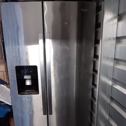 Whirpool 25 CU. Ft. Large Side-by-Side Refrigerator 36 Inch Wide 