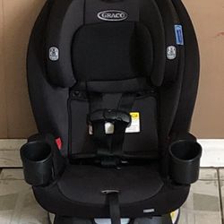LIKE NEW GRACO EXTENDED 2FIT CONVERTIBLE CAR SEAT!!!!