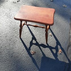 Vintage Ethan Allen Table