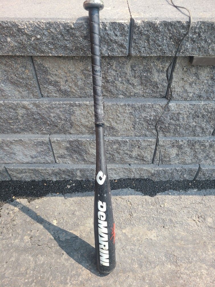 Demarini ROGUE 30in 2007 Model