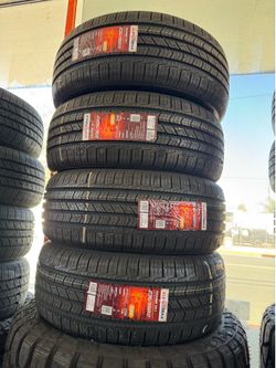 📲✅215/55/17 vendo set de llantas nuevas Supermax