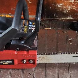 HOMELITE BANDIT CHAINSAW 